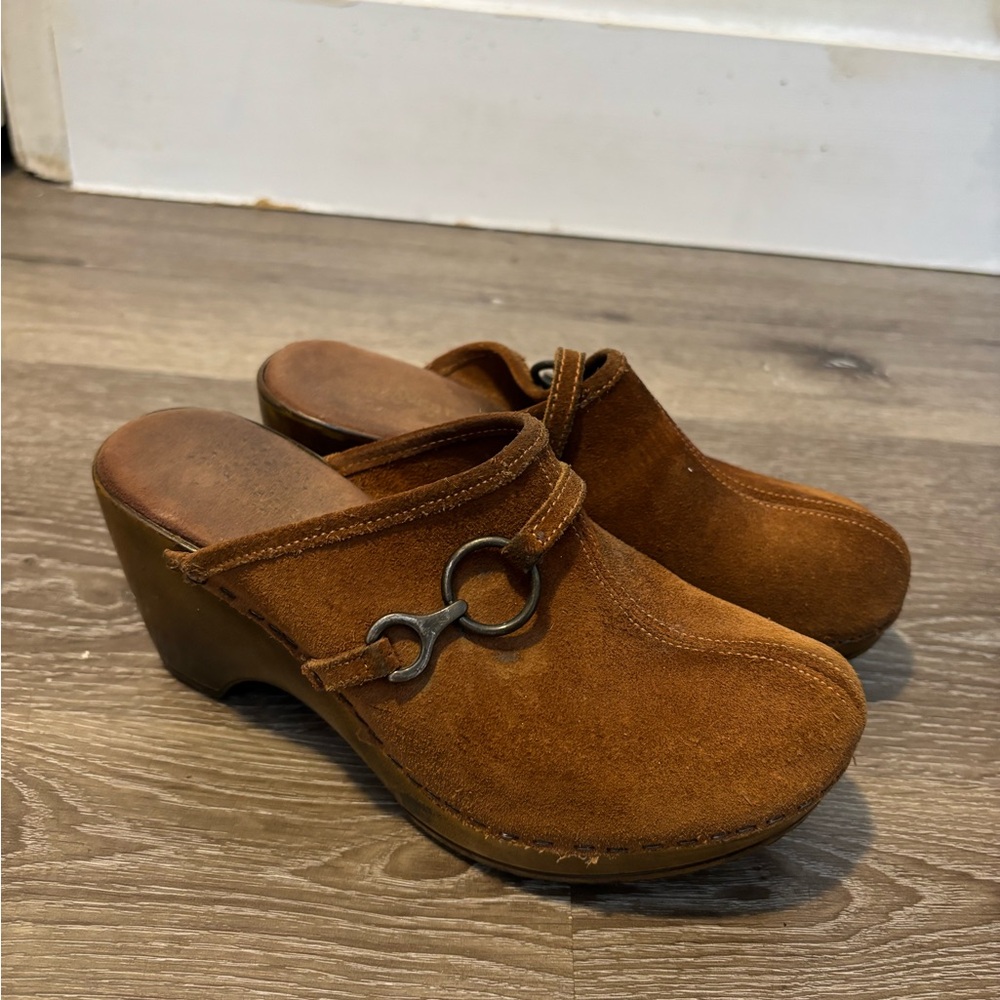 Nine West Brown Suede Mules with Wooden Sole